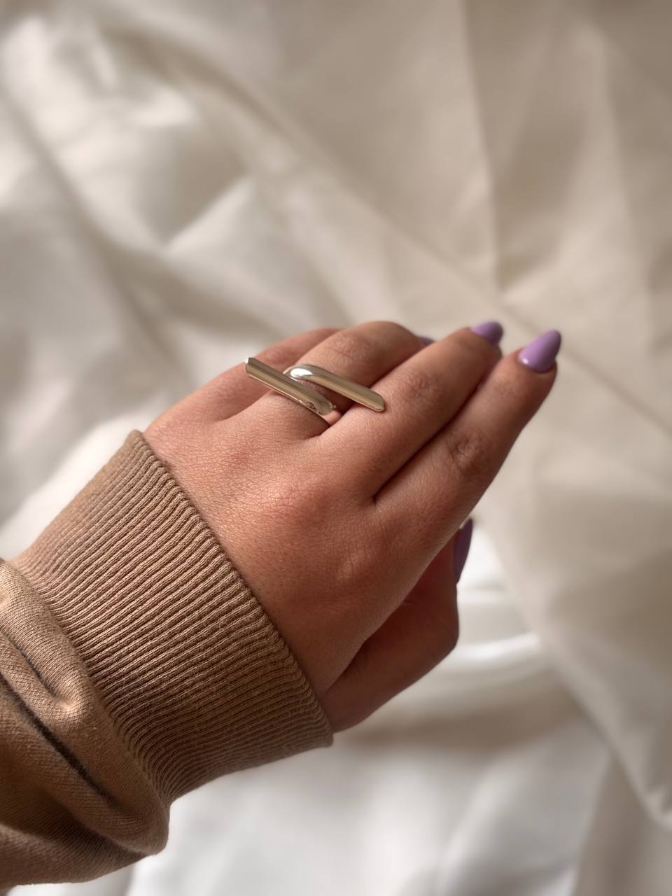 انگشتر مینیمال طراحی اوپن بارینگ نقره ای